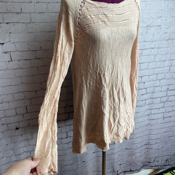 Anthropologie Knitted and Knotted size small pale peach light weight sweater - Picture 2 of 7
